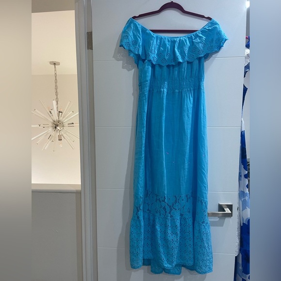 Italian dress linen off the shoulder if u want Never used no tags - Picture 1 of 6